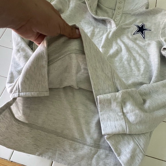 Cowboys Quarter Zip women’s size Medium - Picture 4 of 5